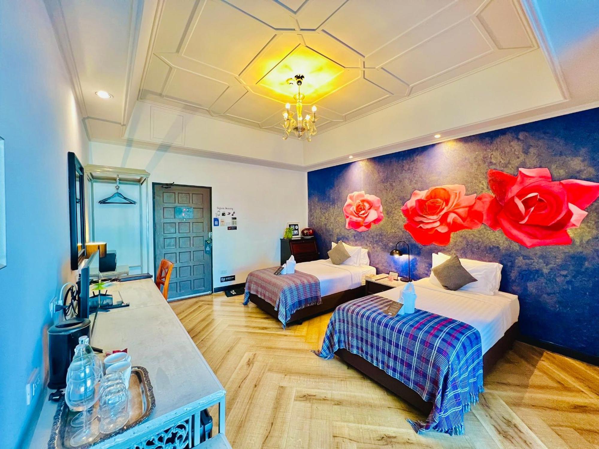 Yuu Hotel Ubon Ratchathani Bagian luar foto