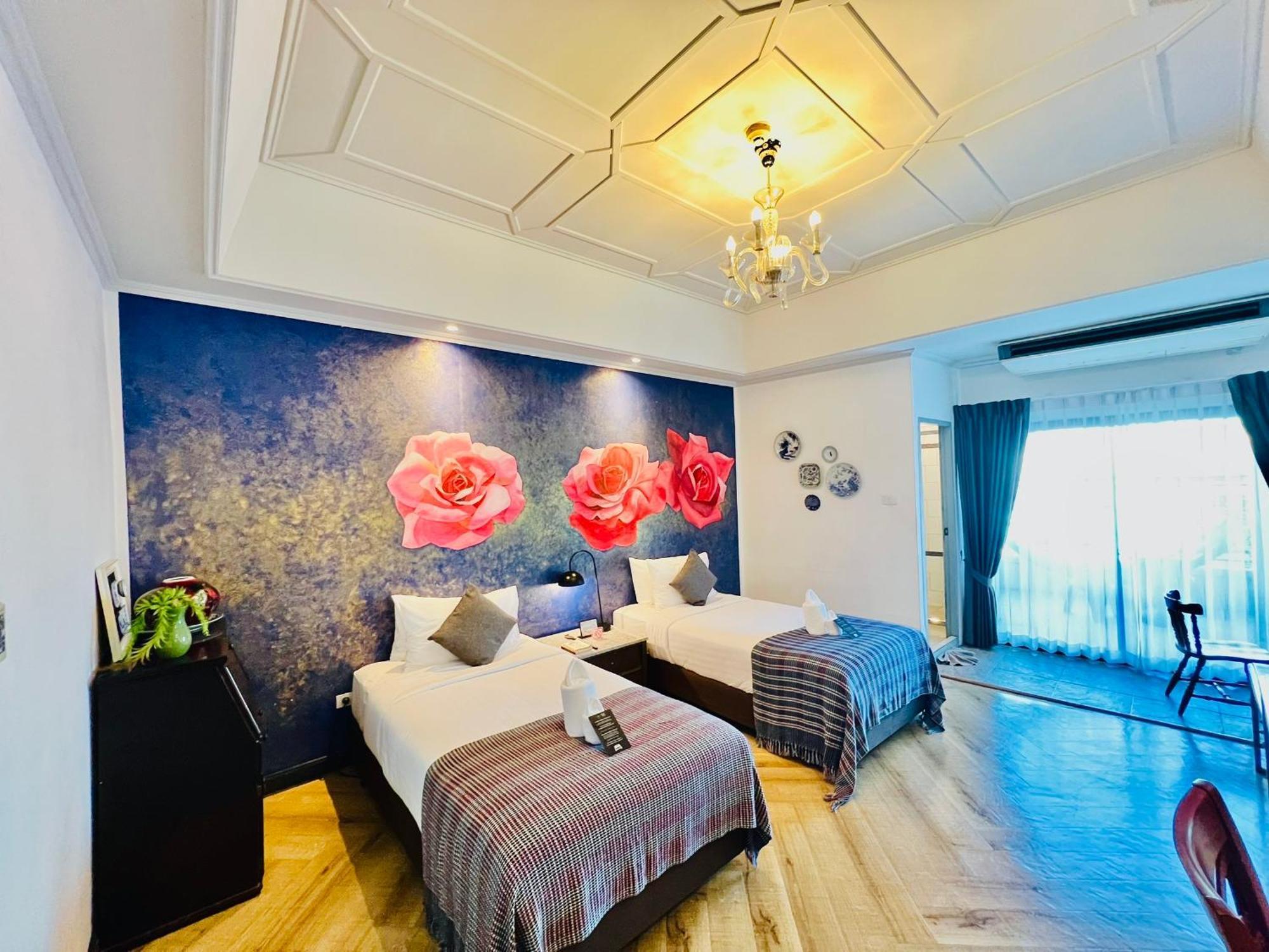 Yuu Hotel Ubon Ratchathani Bagian luar foto